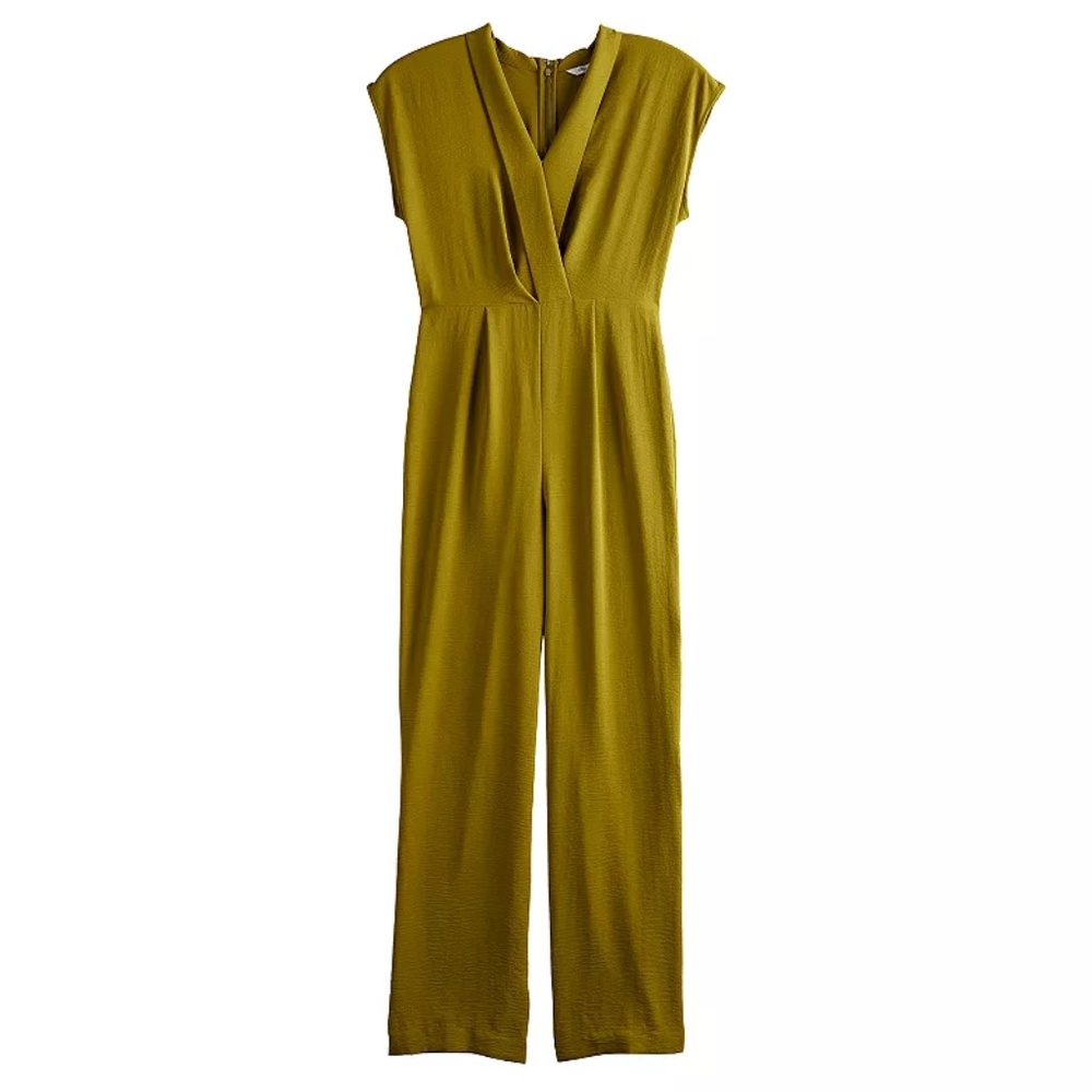 Nine West NWT -Chiffon like material earth-tone green jumpsuit by in size medium